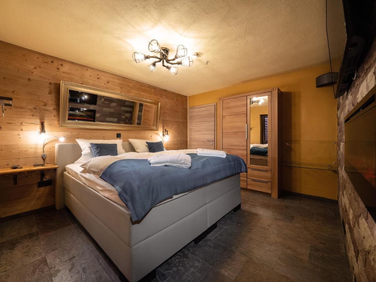 Ferienwohnung Altschloss Eppenbrunn Eksteriør billede